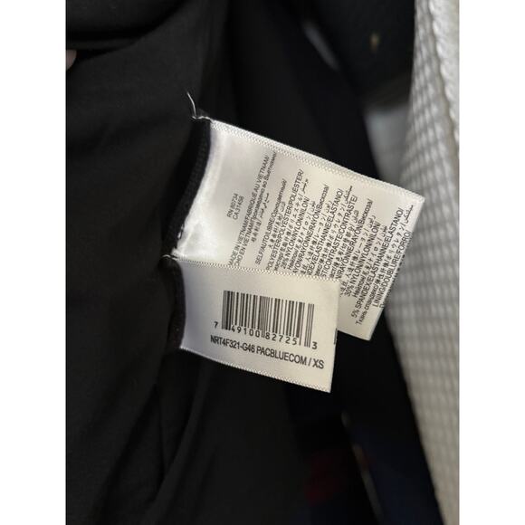 BCBGMAXAZRIA Striped Knit Blazer Size XS - Picture 8 of 8